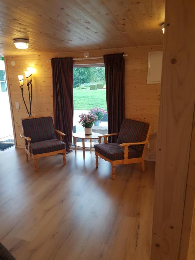 Raselund Gard Apartment Vinninga Exterior photo