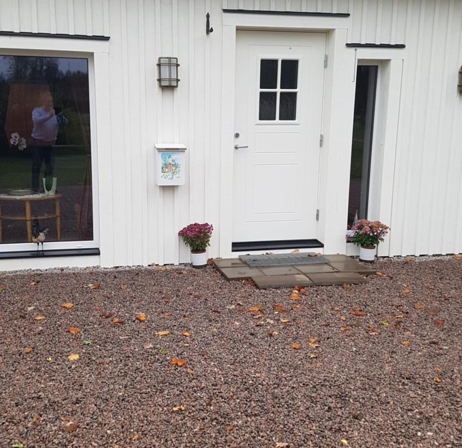 Raselund Gard Apartment Vinninga Exterior photo